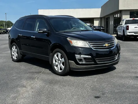 Used 2017 Chevrolet Traverse for sale in Benton, KY